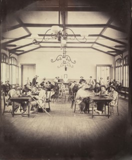 Asile impérial de Vincennes, salle de jeu, 1858-59.