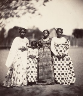 Femmes Betsimisaraka, Madagascar, 1863.