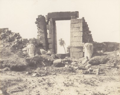 Karnak (Thèbes), Premier Pylône - Ruines de la Porte et des Colosses, Vues du Point E, 1851-52, printed 1853-54.
