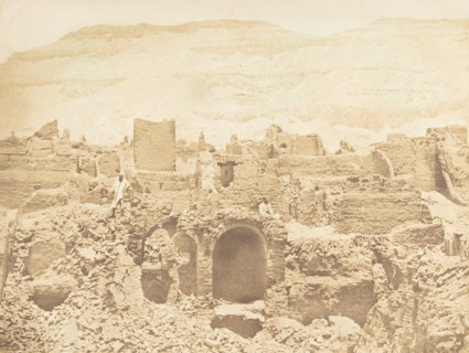 Ruines d'une ville chrétienne, à Médinet-habou (Thèbes), 1849-50.