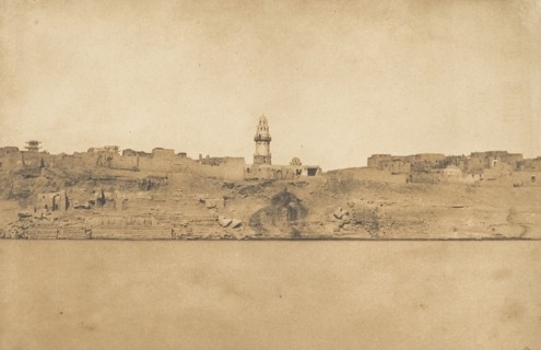 Vue générale d'Esné (No. 2, partie médiale), 1849-50.