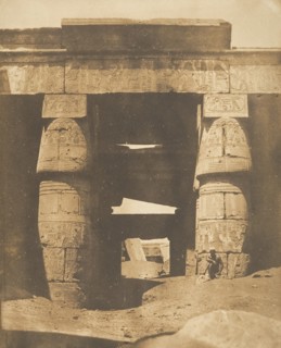 Intérieur du Temple de Khons, à Karnac, Thèbes, 1849-50.