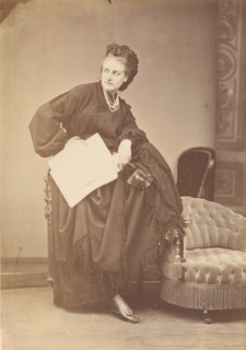 Série à la Ristori, 1860s.