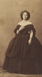 Le beau décolleté, 1860s.