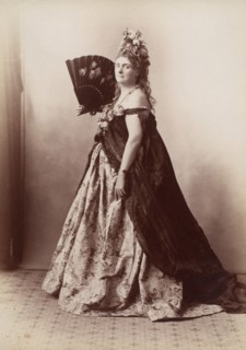 [Countess de Castiglione, from Série des Roses], 1895.