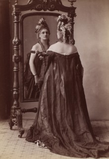 [Countess de Castiglione, from Série des Roses], 1895.