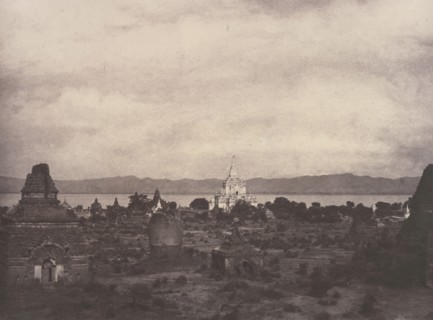 Pugahm Myo: Distant View of Gauda-palen Pagoda, August 20-24, 1855.