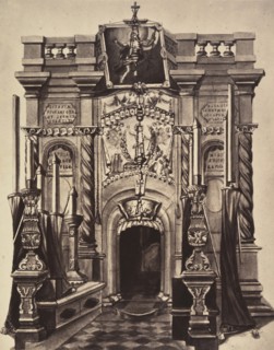 XIVe Station. Le corps de Jésus est deposé dans le tombeau. Monument du St Sépulcre où le corps du Christ a été enseveli., 1860 or later.