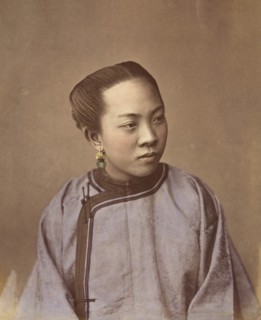 Fille de Shanghai, 1870s.