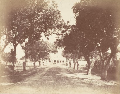 [Avenue, Mess and Capt. Hill's House], 1850s.