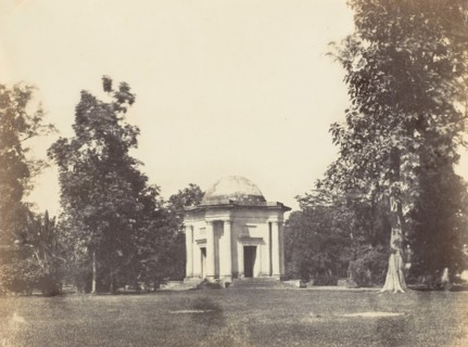 [Entrance to Botanical Gardens, Calcutta], 1850s.