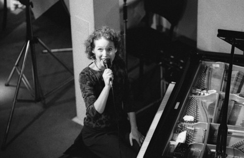 Lynne Arriale, Pizza Express, Maidstone, Kent, July 1985.