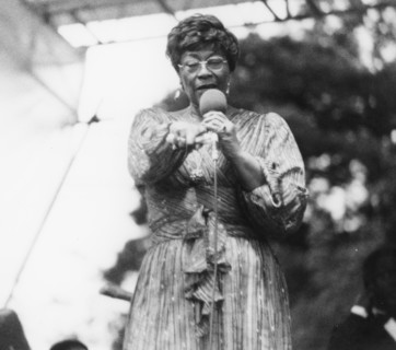 Ella Fitzgerald, Capital Radio Jazz Festival, Knebworth, Herts, 1981.