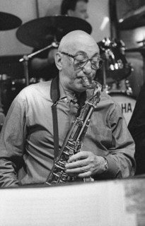 Vic Ash,  B.B. Watermill Jazz Club, Dorking, Surrey, Oct 2000.