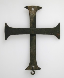 Cross, Byzantine, 6th century or later.