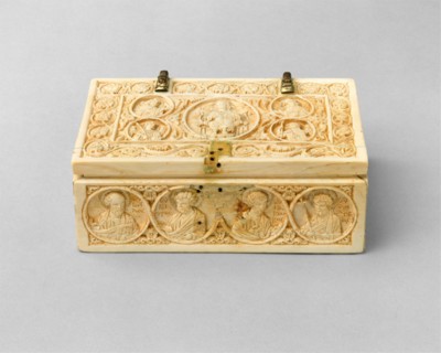 Reliquary Casket with the Deesis, Archangels, and the Twelve Apostles, Byzantine, 950-1000.