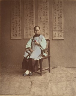Fille de Shanghai, 1870s.