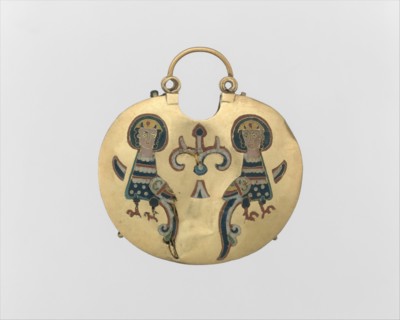 Temple Pendant with Two Sirens Flanking a Tree of Life (front) and Confronted Birds (back), Kievan Rus', 11th-12th century.