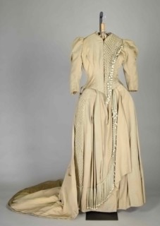 Bridesmaid dress, American, 1880.