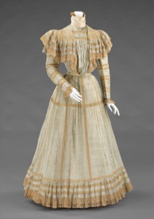 Afternoon dress, French, ca. 1900.