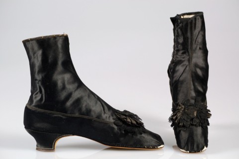 Evening boots, French, 1855-65.