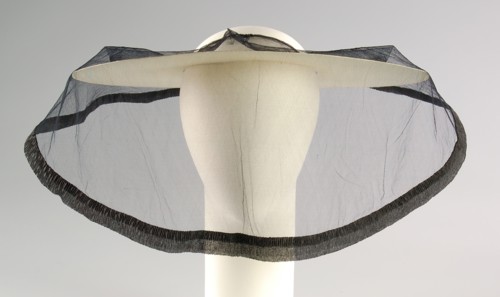 Mourning veil