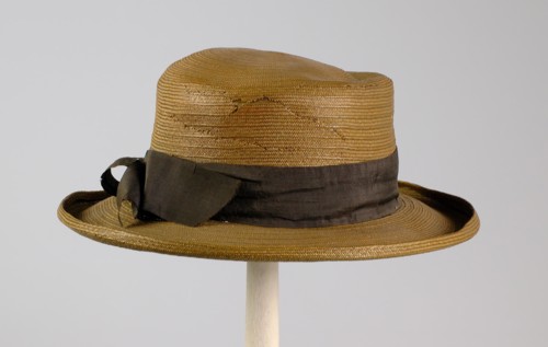 Sailor hat