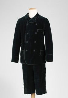 Suit