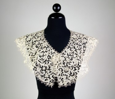 Collar