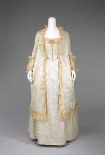 Tea gown