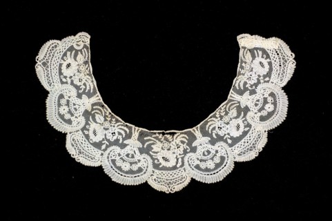 Collar