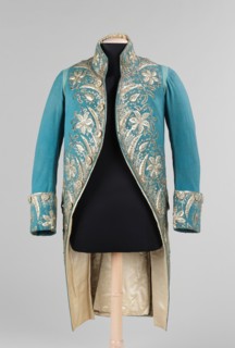 Court coat