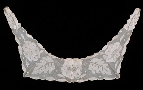 Collar