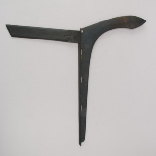 Dagger-Axe