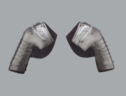 Pair of Tournament Pauldrons