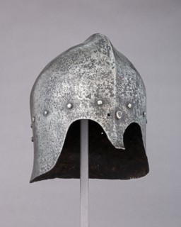 Barbute with Nasal