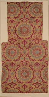 Silk Fragment with Circular Rosace-like Floriate Medallions