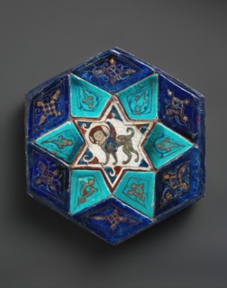 Hexagonal Tile Ensemble with Sphinx