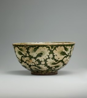 Polychrome Bowl with Cloud Decoration, Iran, late 17th-early 18th century.