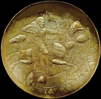 Plate with an archer hunting lion, ca. 250-ca. 650. Found in the collection of National Museum of Iran, Tehran.