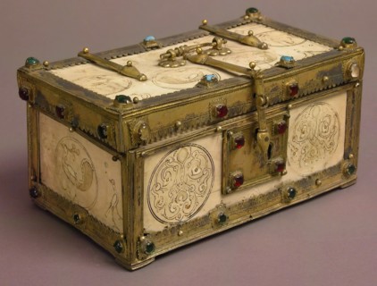 Casket with Painted Roundels, Italy, late 12th-early 13th century.