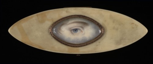 Eye Miniature on an Elliptical Ivory Box, ca. 1800.