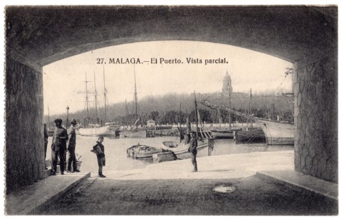 The port, Malaga, Spain, 1932. [Malaga - El Puerto. Vista parcial].