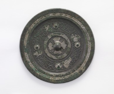 Mirror (chien), Eastern Han dynasty, 1st-2nd century. Creator: Unknown.