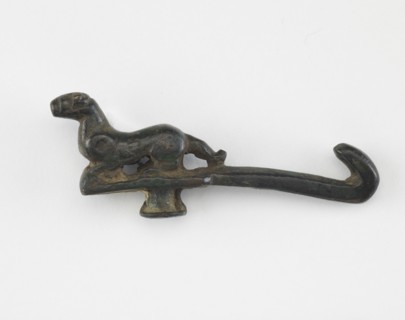 Garment hook (gou), Han dynasty, 206 BCE-220 CE. Creator: Unknown.