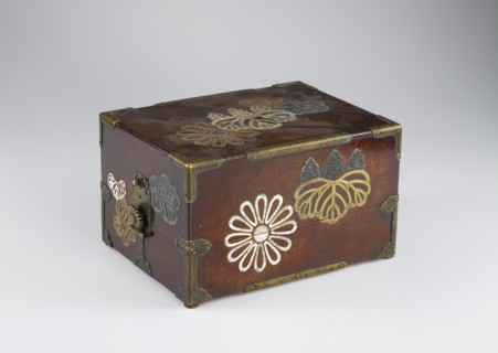 Box, Edo period, 18th or 19th century. Creator: Unknown.