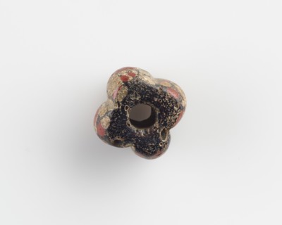 Bead four-lobed, (4th century B.C.?). Creator: Unknown.