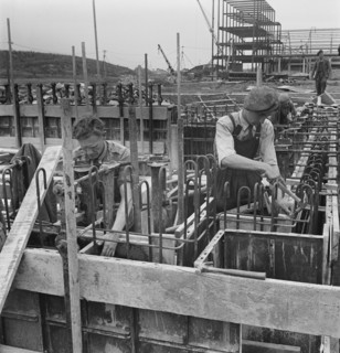 Patons and Baldwins Knitting Factory, Lingfield Close, Darlington, 11/08/1949. Creator: John Laing plc.