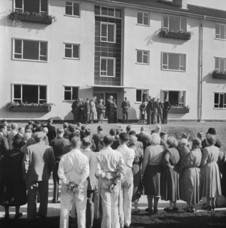 Ross Street, Devonport, City of Plymouth, City of Plymouth, 25/09/1953. Creator: John Laing plc.