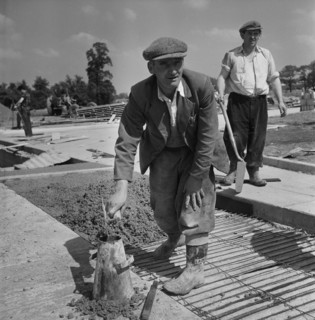Rover Car Company Works, Lode Lane, Solihull, 30/05/1955. Creator: John Laing plc.